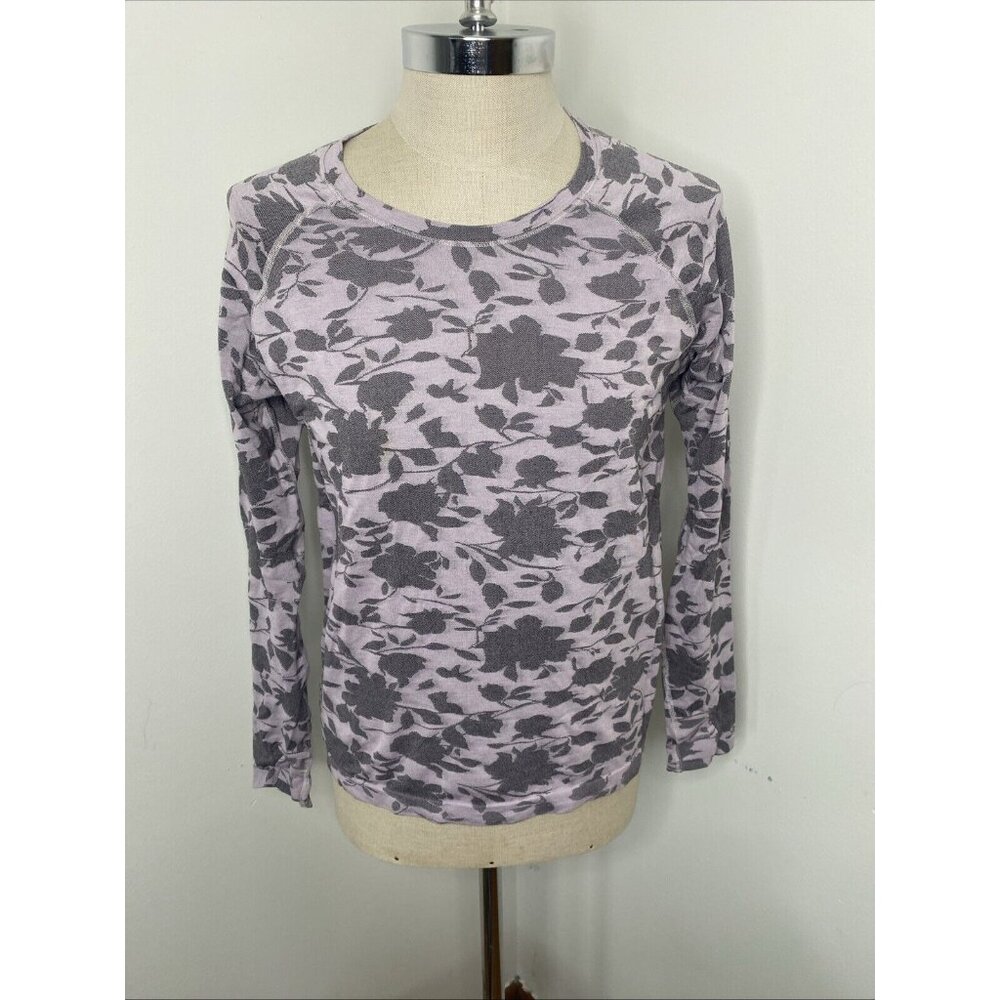 New Athleta Momentum Floral Top Womens XL Long Sleeve Shirt Purple Grey Floral